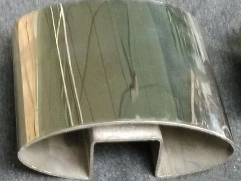 不锈钢凹槽管的表面氧化膜有什么作用？