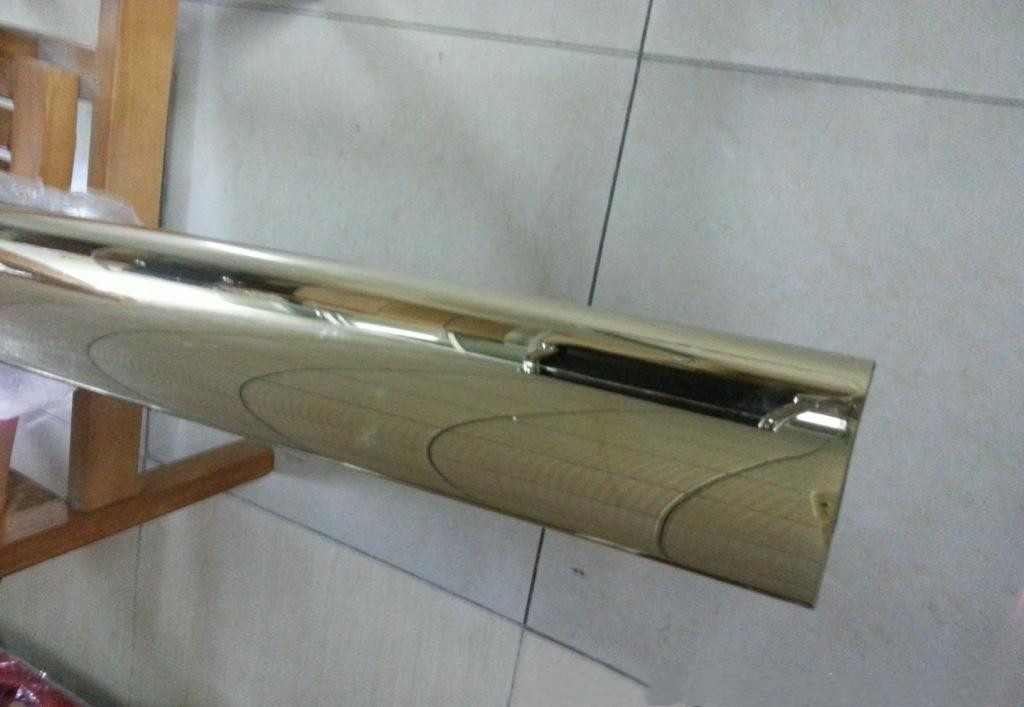 半岛网页版镜面卫浴管3.jpg