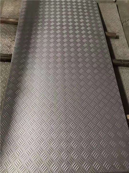 310S、316L、321中厚板防滑半岛网页版板