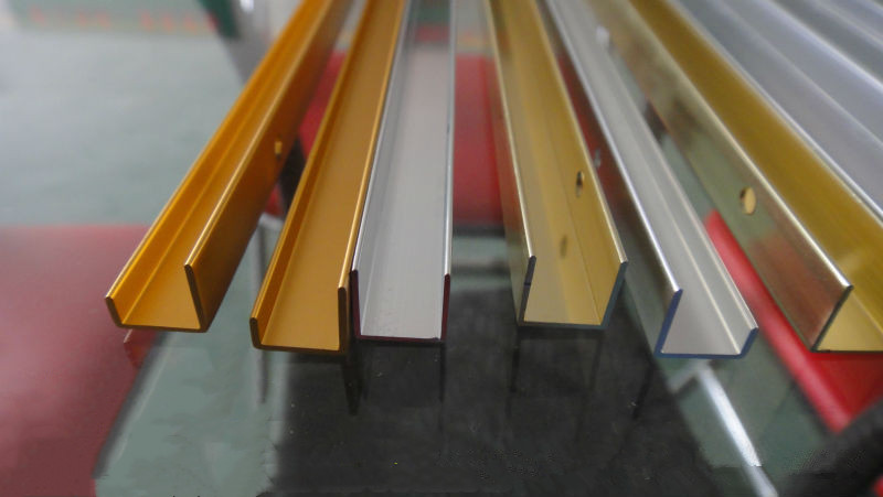 彩色半岛网页版U型槽管