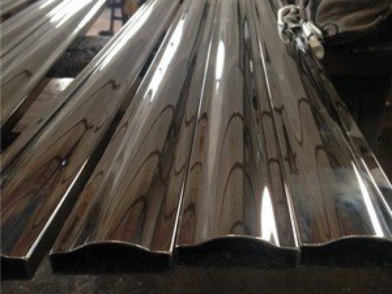 有关半岛网页版凹槽管白化酸洗的溶液配制方法和步骤的介绍