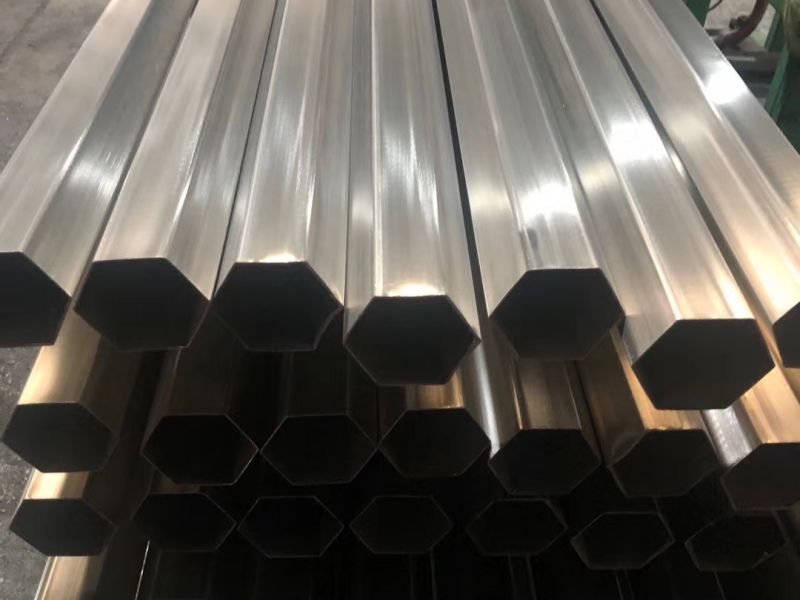 如何修复半岛网页版凹槽管表面的凹凸缺陷？