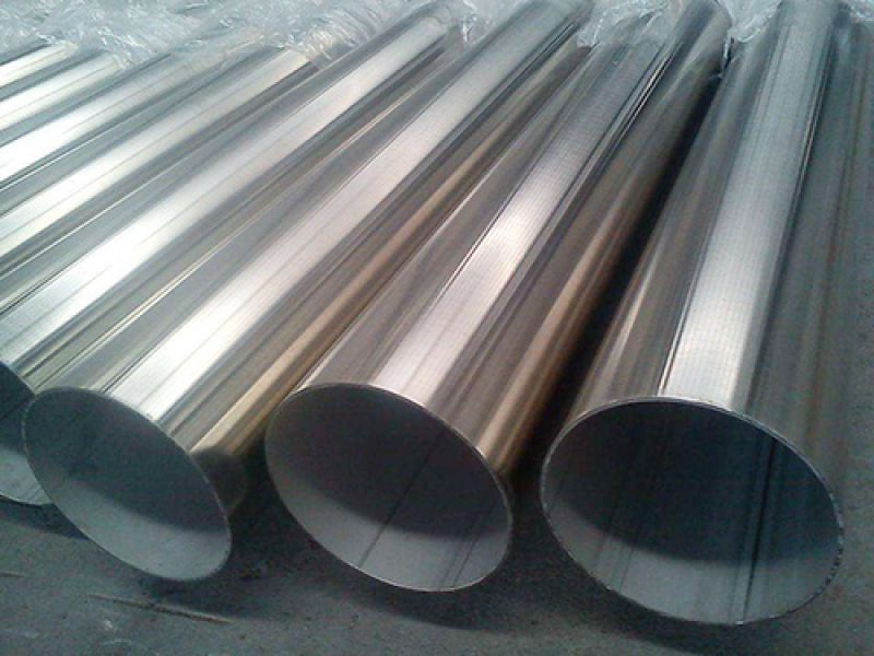 做半岛网页版制品管，选304L和316L材质的原因