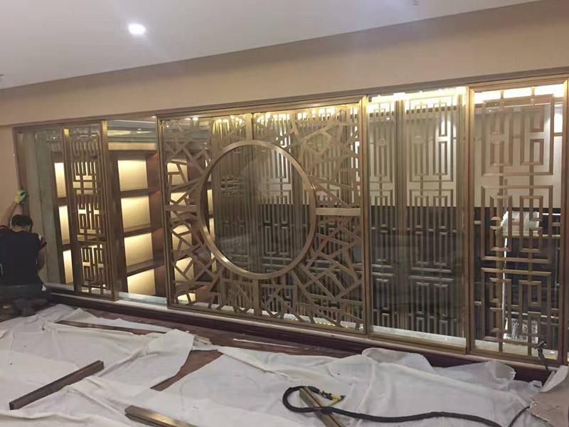 分享半岛网页版屏风电镀及选料开料注意事项