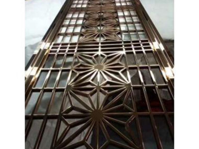 怎么选择工作室半岛网页版屏风？