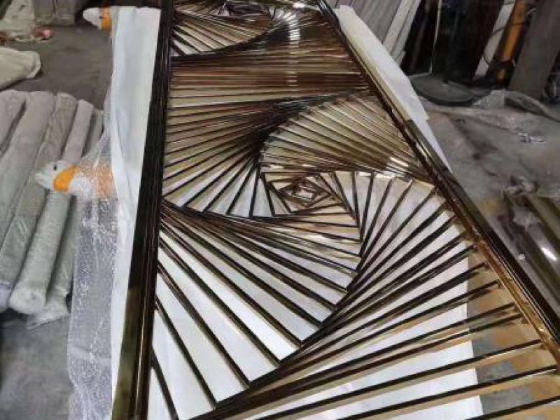 一起了解下半岛网页版花格屏风怎么样