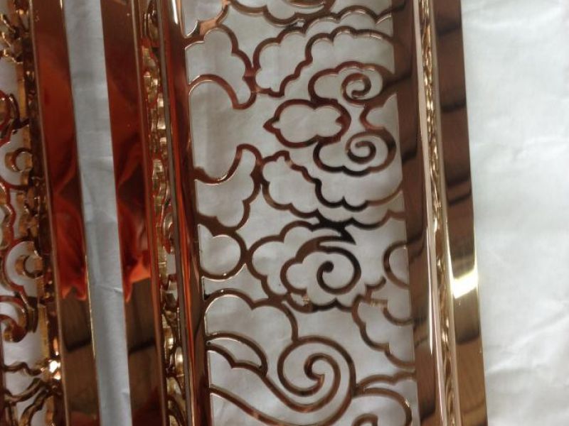 现代半岛网页版屏风的设计特点是什么？