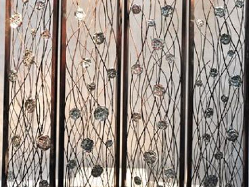 怎样选择半岛网页版屏风材质？ 