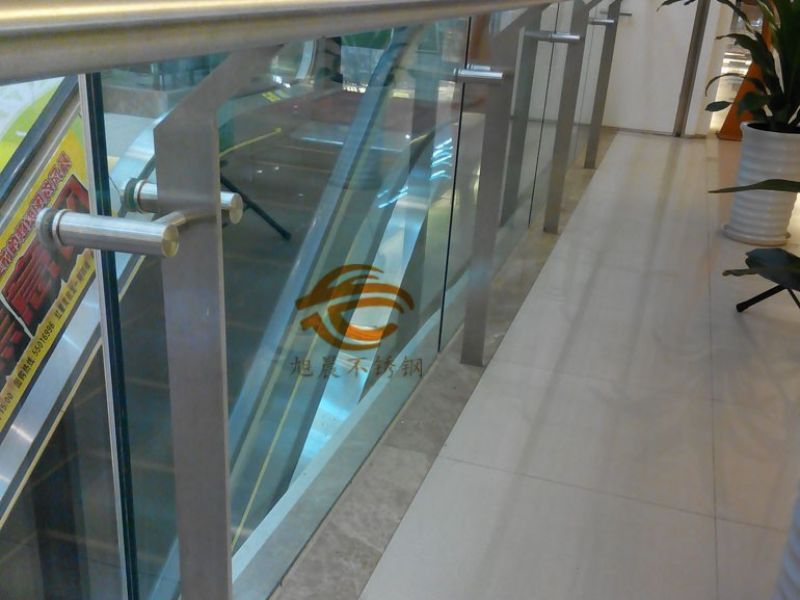 半岛网页版管厂家*半岛网页版立柱种类有哪些？