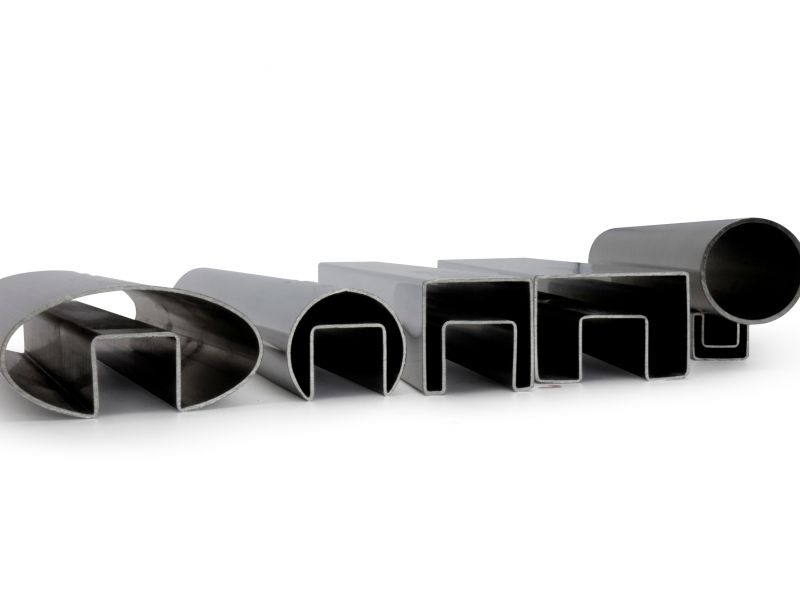 关于半岛网页版凹槽管低碳加工工艺之淬火、退火、成型介绍